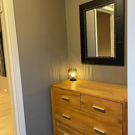 아파트 Midt I Sentrum Av Vakre *