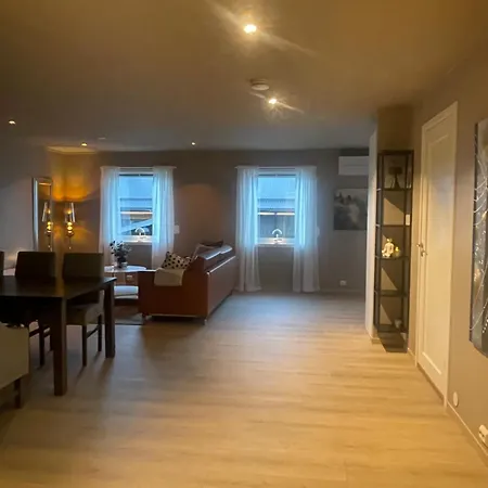 Midt I Sentrum Av Vakre 아파트